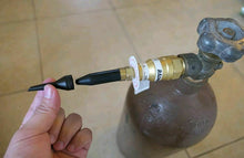 Load image into Gallery viewer, Pack of 2 Latex to Mylar Foil Balloon Inflator Adapter Filler Valve Helium Tank