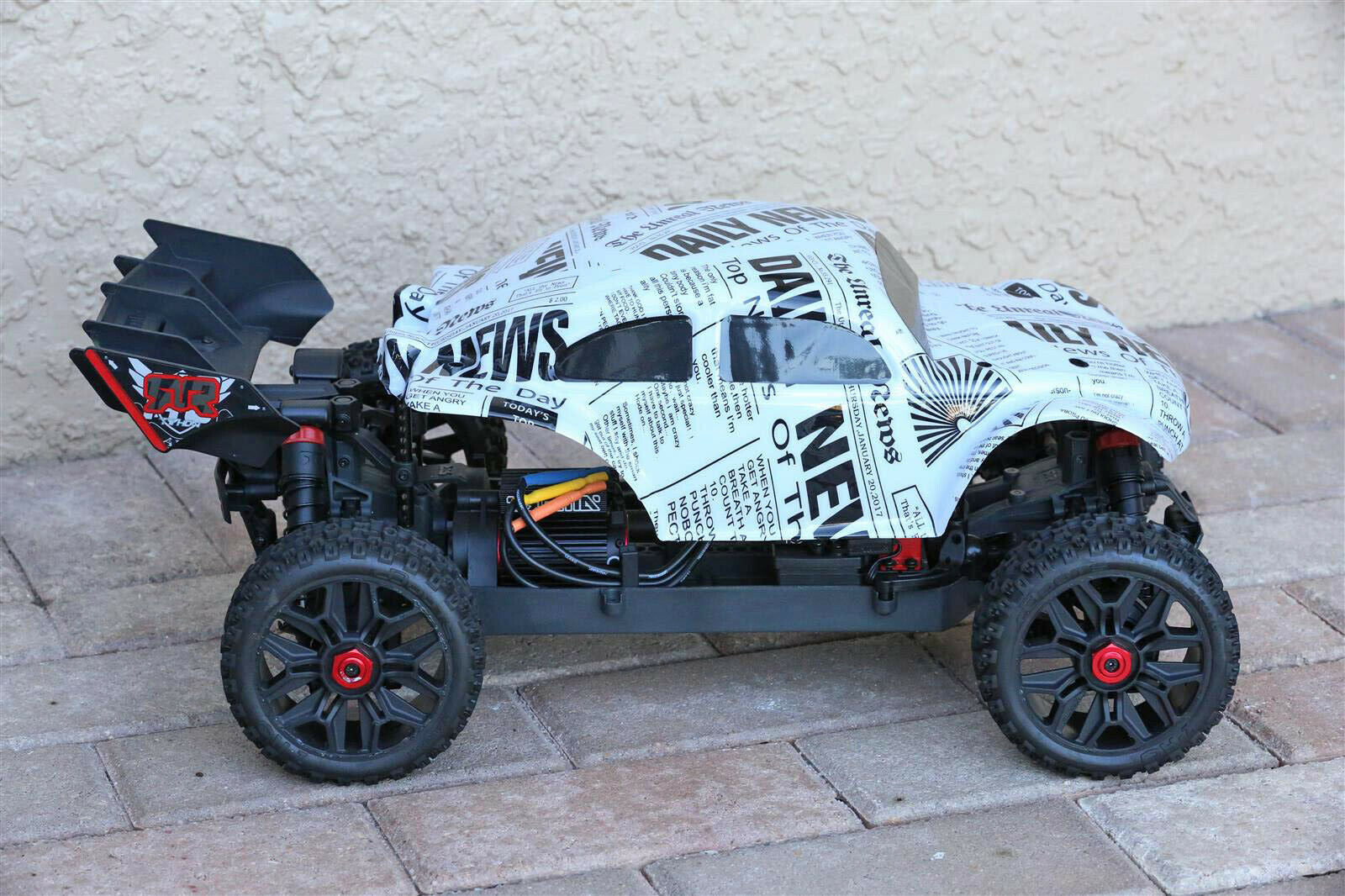 Custom Body Newspaper Buggy for ARRMA Typhon 3S BLX 1/8 Mod Required Read