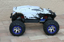 Load image into Gallery viewer, Custom Body Eagle Style for Traxxas 1/10 Summit / eRevo Shell Cover 1:10 Scale
