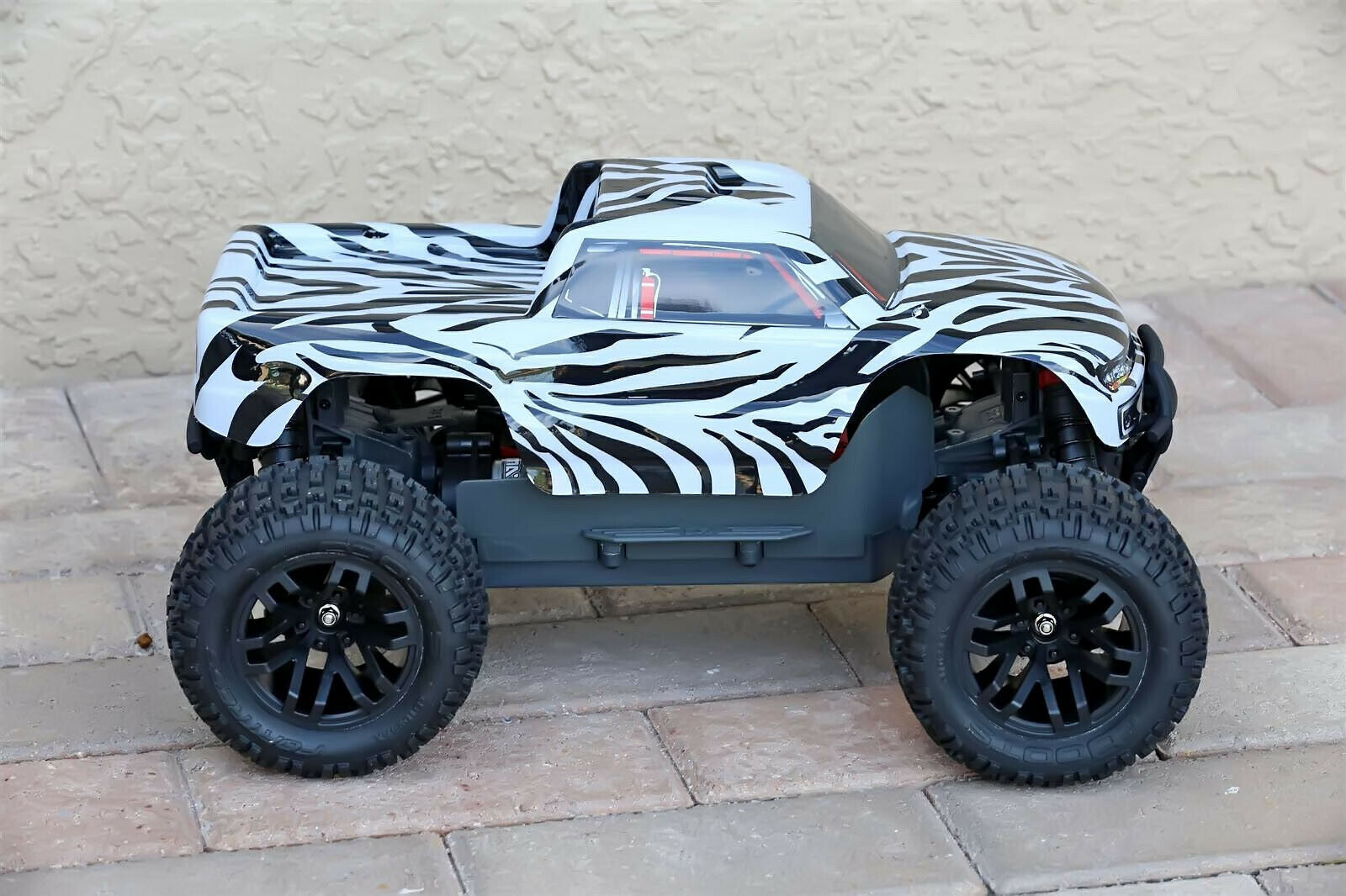 Custom Body Zebra Style for ARRMA GRANITE 4X4 2WD 3S BLX 1/10 Cover Shell