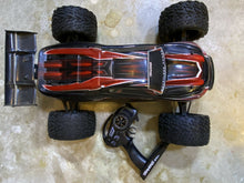 Load image into Gallery viewer, Traxxas eRevo 1.0 Brushless VXL 1/10 with 7 Extra Bodies e Revo
